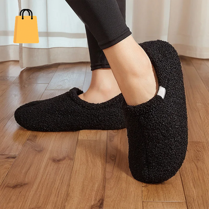 Fuzzy House Slippers for Women Warm Comfort Solid Bedroom Shoes Non-Slip Winter Plush Slippers