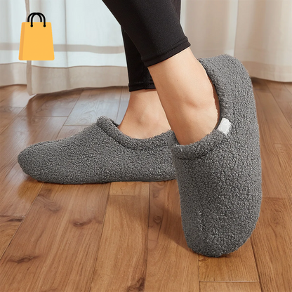 Fuzzy House Slippers for Women Warm Comfort Solid Bedroom Shoes Non-Slip Winter Plush Slippers