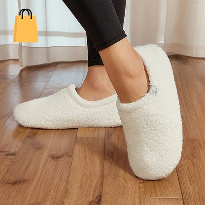 Fuzzy House Slippers for Women Warm Comfort Solid Bedroom Shoes Non-Slip Winter Plush Slippers